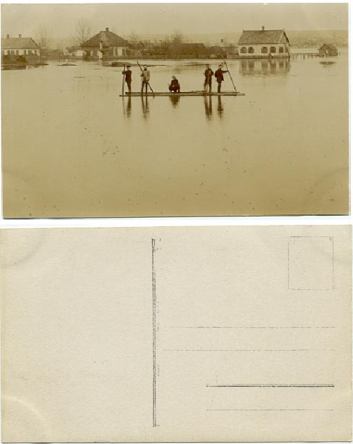 People on Raft, Nizhni Novgorod,1910s, Russia,RPhC.jpg