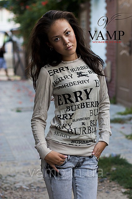 Кофта 1651 бежевая. Кофта Берберри с длинным рукавом в стиле Dress-code. Материал трикотаж. Размеры s,m. Цена 792 руб..jpg