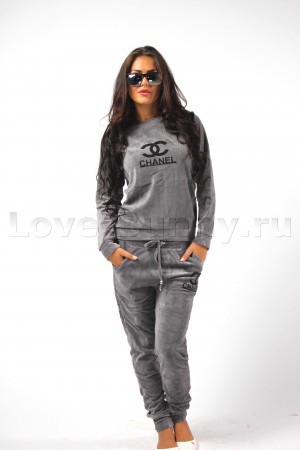 315  Chanel.   700,0