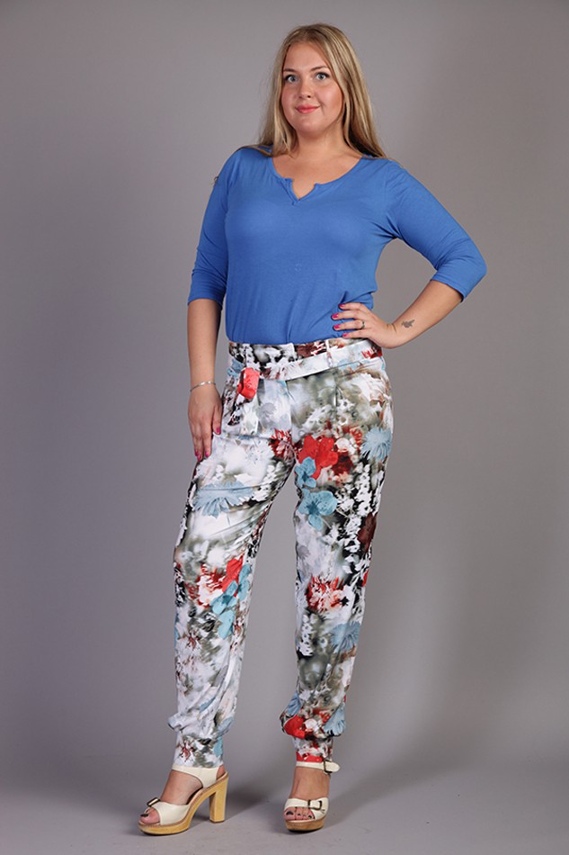 596-225 col 2 580.jpg