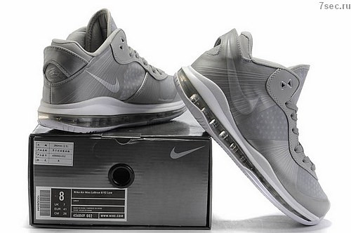 nike_airmax_lebron_8v2_4_big.jpg