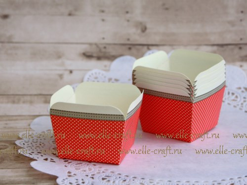      Red polka dot_42.JPG