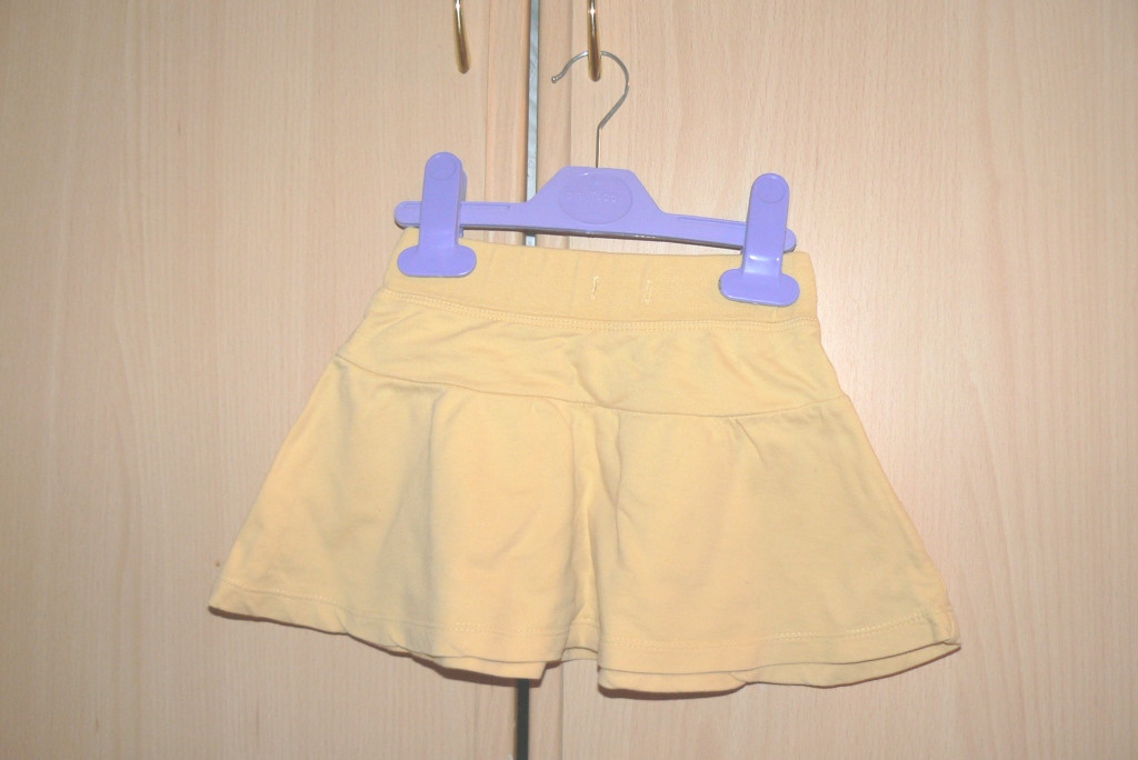   Sela, 92-98 , 50 
