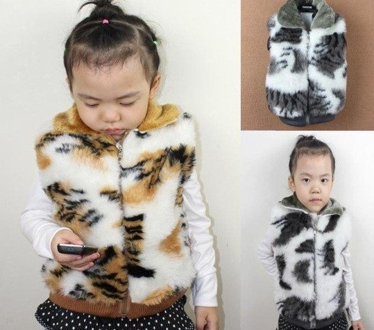 http://www.aliexpress.com/store/product/HOT-baby-children-winter-Vest-boys-girls-Leopard-Zipper-Waistcoats-warm-Outerwear-overcoat-baby-wear-clothing/412323_597232834.html