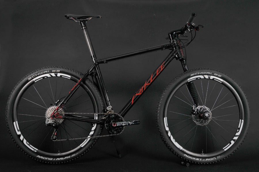 Kirklee-29er-custom-carbon-fiber-hardtail-mountain-bike01.jpg