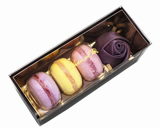    Macaroons    (small).jpg