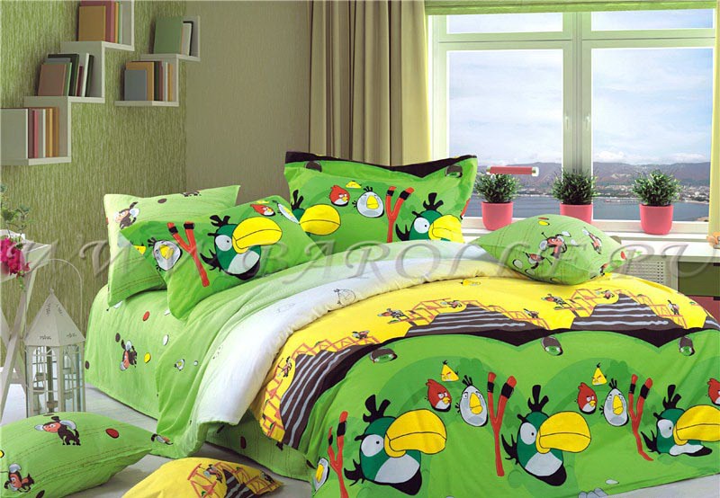 Angry birds green.jpg