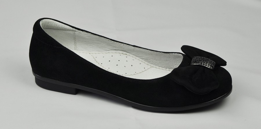 KB048  Black 33(33-38)_enl.JPG