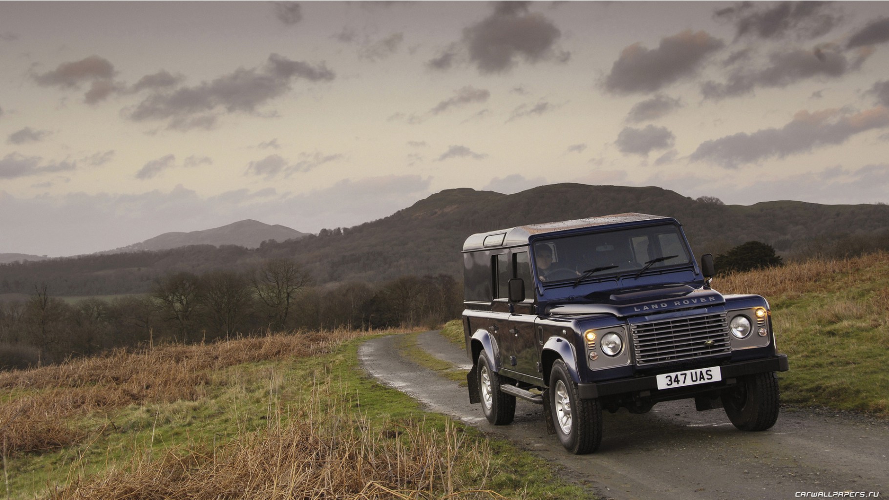 Land-Rover-Defender-Station-Wagon-2007-1920x1080-001.jpg