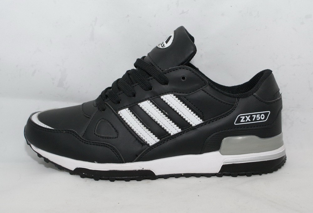 LY-2905.  adidas.  666 ..JPG