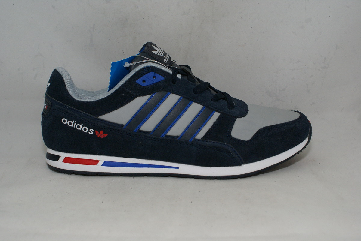 LY-3943.  adidas.  999 ..JPG