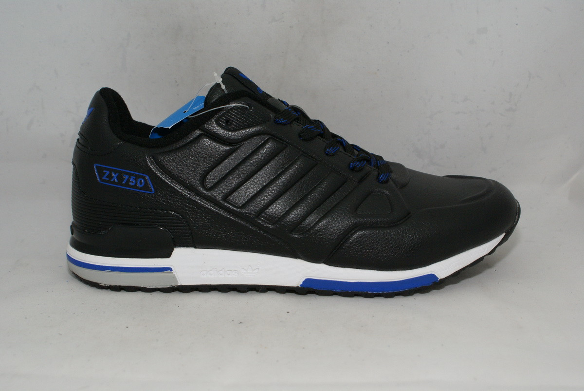 LY-3953. Кроссовки adidas. Цена 1036 руб..JPG