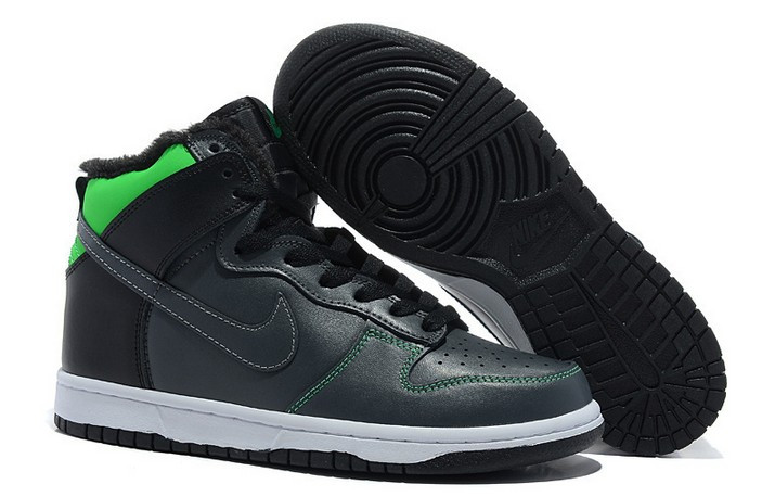 Nike Dunk Hi with Fur.jpg