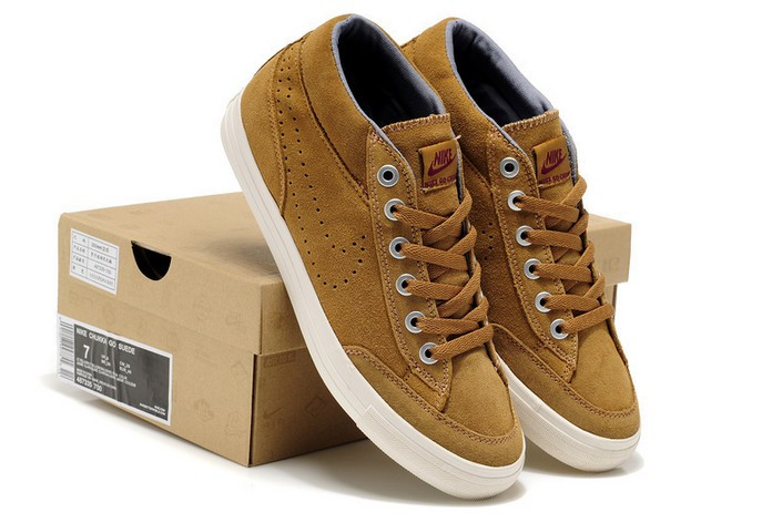 Nike Chukka Go Suede.jpg