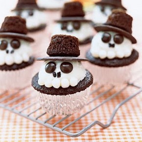 skeleton-cupcakes-ay-1875466-x-290x290.jpg