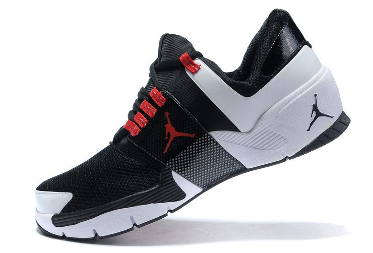 Jordan Alp Nike.jpg
