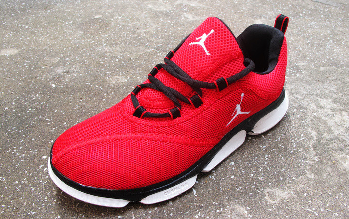 Nike jordan rcvr - 41-44  48$.jpg