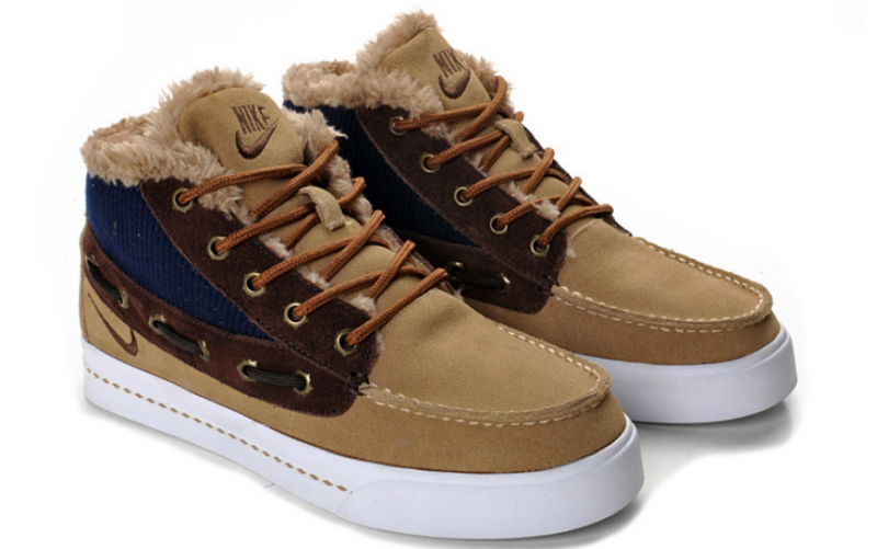 2012 Winter Suede with Fur Nike.png
