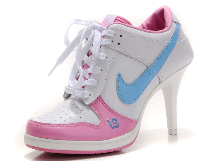 Nike Dunk.jpg