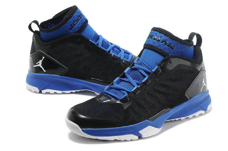 Nike JORDAN TRUNNER DOMINTE.jpg