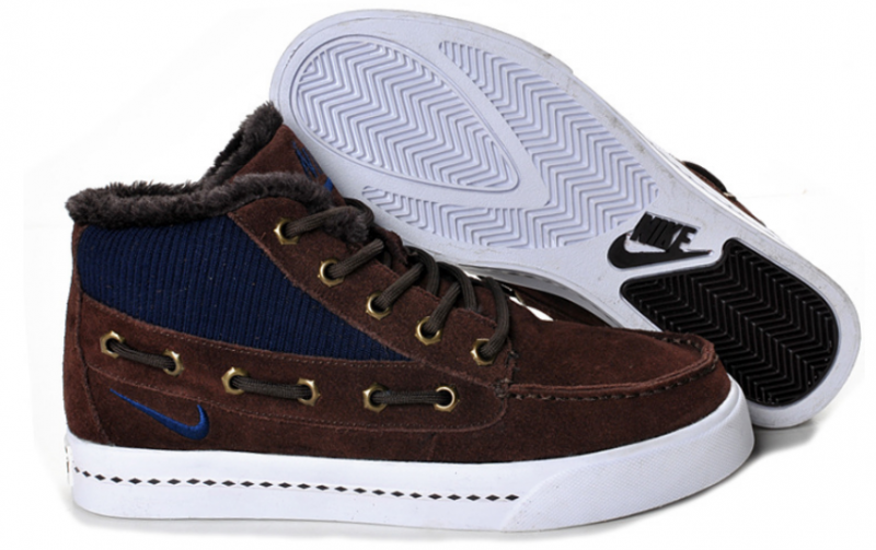 2012 Winter Suede with Fur Nike.png
