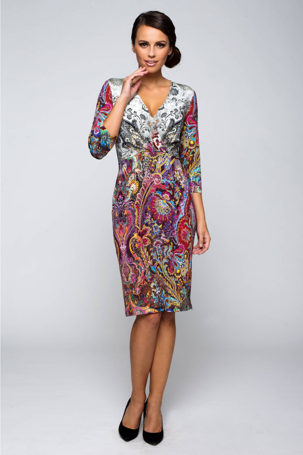 38,40,44,46,		93% , 7% 	1 750.