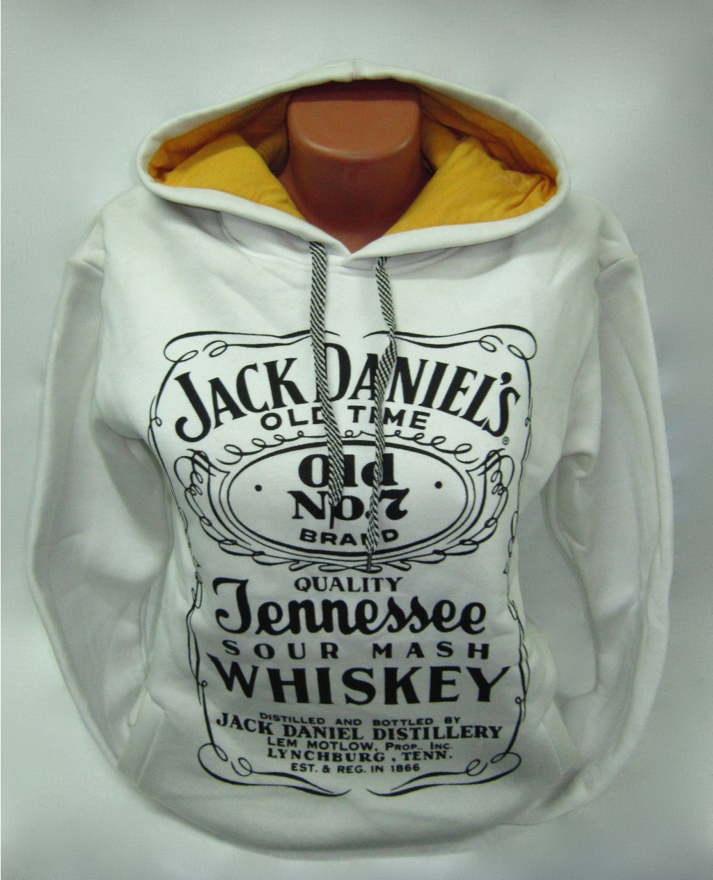   Jack Daniels .  800