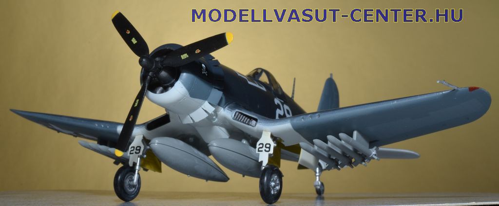 EM37231 F4U-1 Kepford 2.jpg