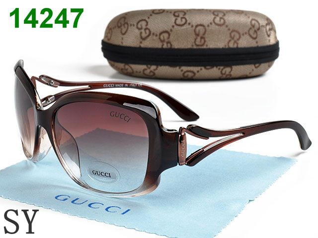 ir-51973, Gucci , 600 ..jpg