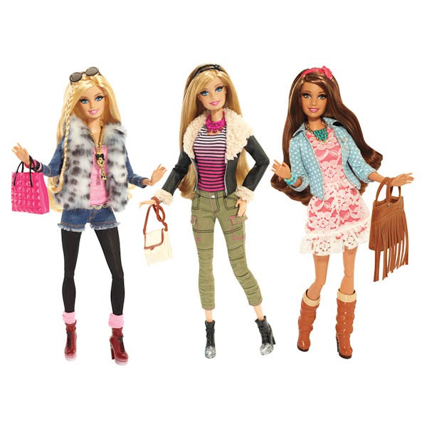 BLR55 BARBIE FASHIONISTAS     .