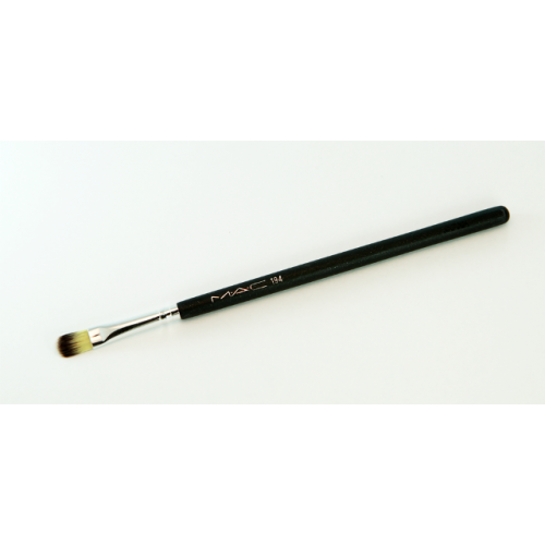 194  CONCEALER BRUSH 210.00.png