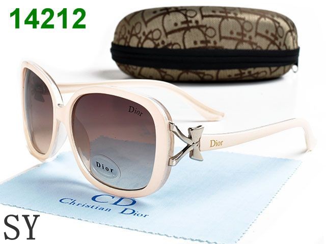 ir-51914, Dior , 600 ..jpg