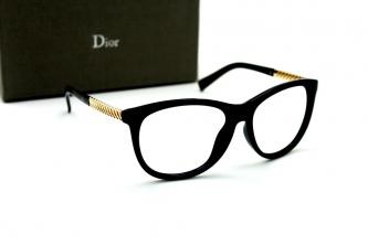   Dior  1700.jpg