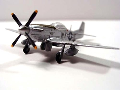 Bandai P-51D 2.jpg