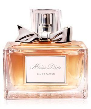 MISS DIOR CHERIE lady edp.jpg