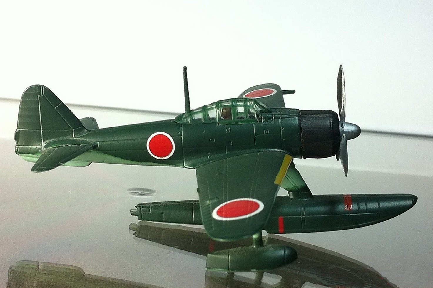 144 F-Toys Nakajima A6M2-N 5.jpg