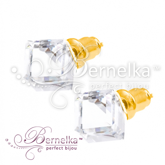 KOSTKA 6mm  c  Swarovski.5540-1080-7005_459.00 .jpg