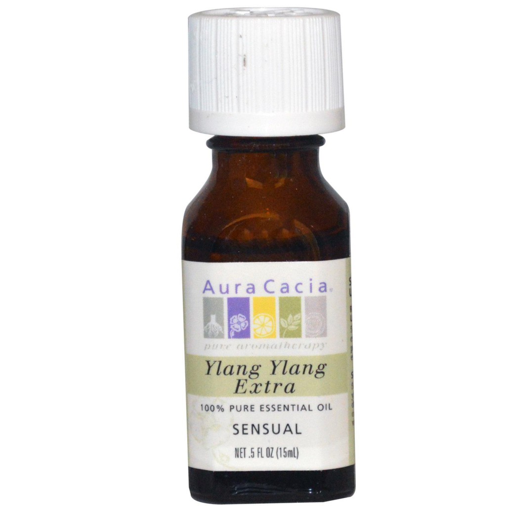 Aura Cacia, 100% Pure Essential Oil, Ylang Ylang Extra, .5 fl oz (15 ml)