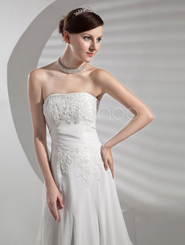 Casual-A-Line-Strapless-Chapel-Train-Chiffon-Satinedding-Gown-3778-6.jpg