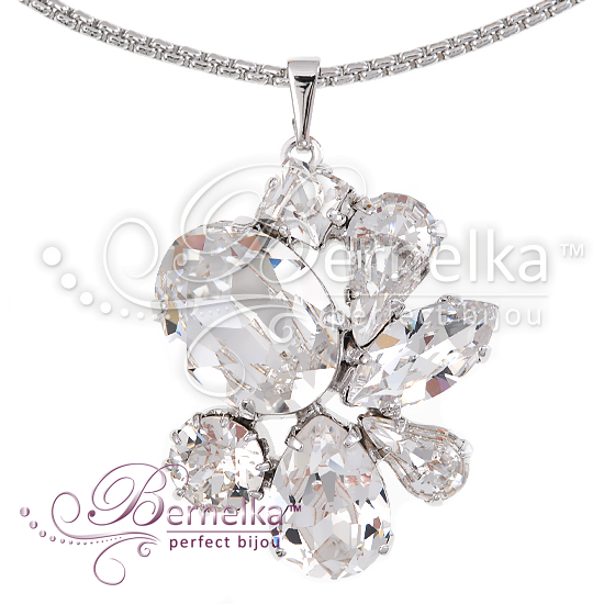 Dorotea    Swarovski.5530-5686-7006 1509.00 .jpg