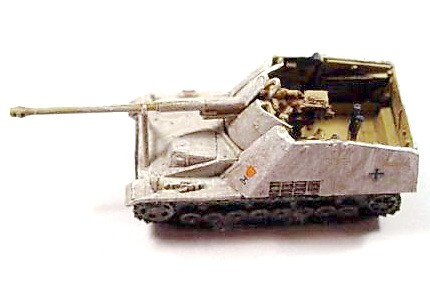 144 Takara Nashorn White.jpg