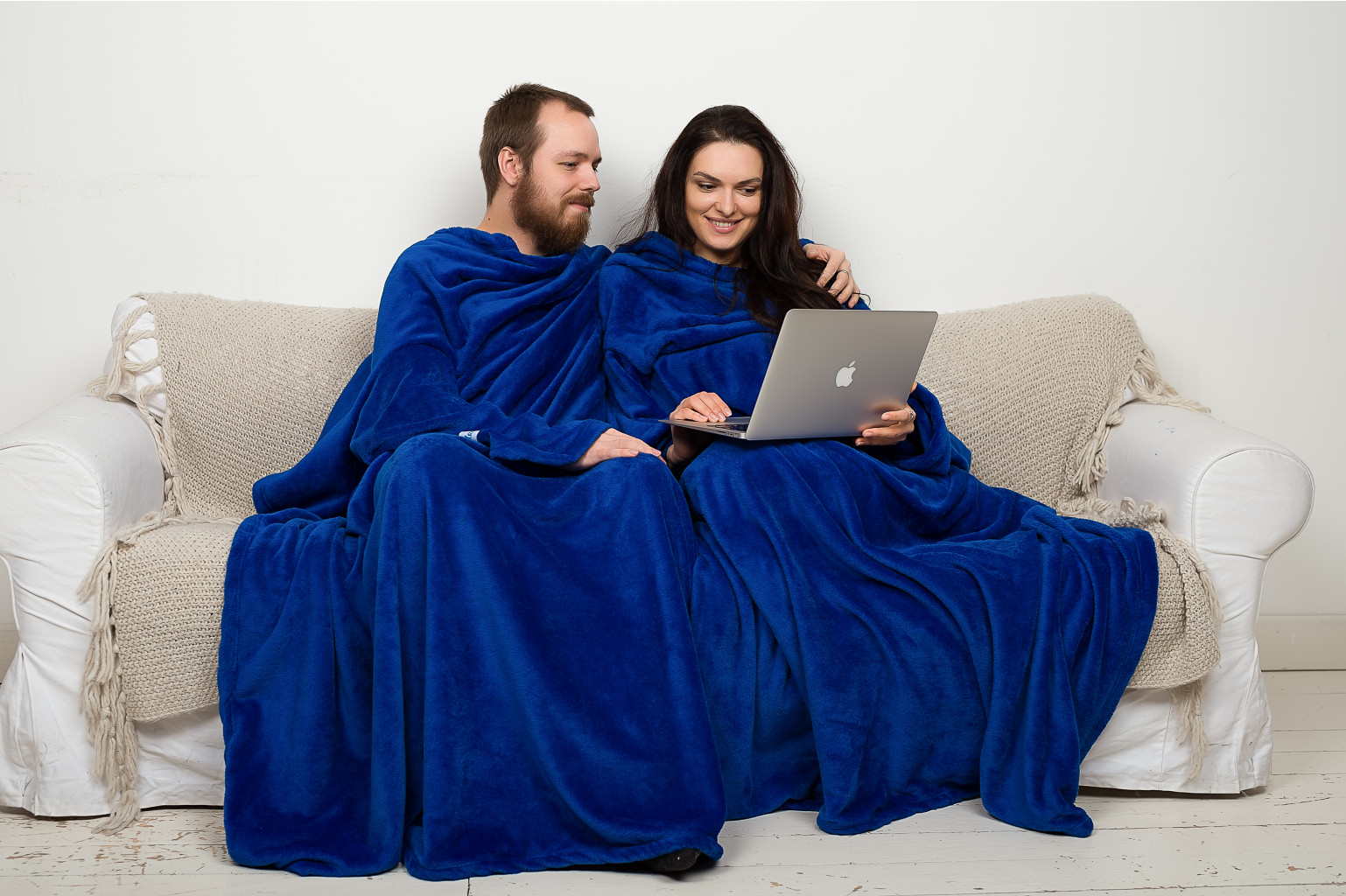 8185 - Double Midnight (2).jpg