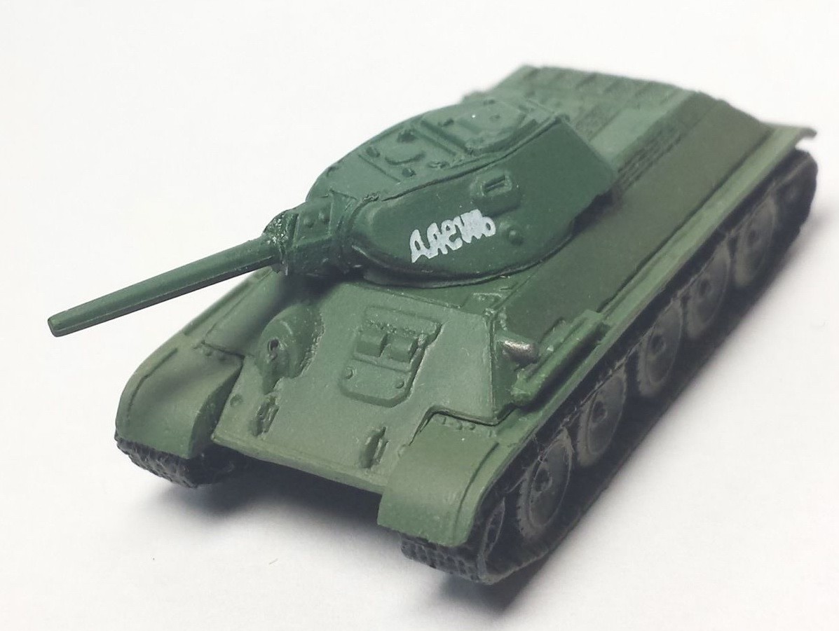 TAKARA - T 34-76 - 1.jpg