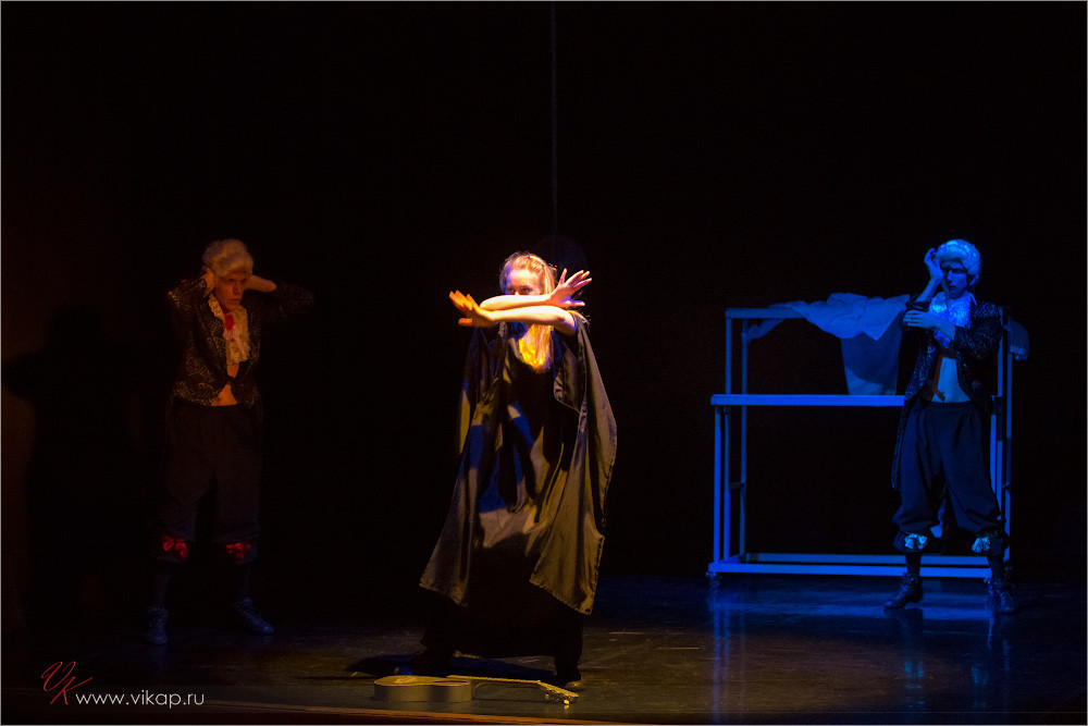 20150628-18-42-48-VIK 9762.jpg