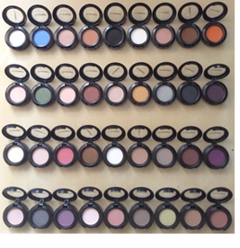    MAC Eyeshadow (.1498).png