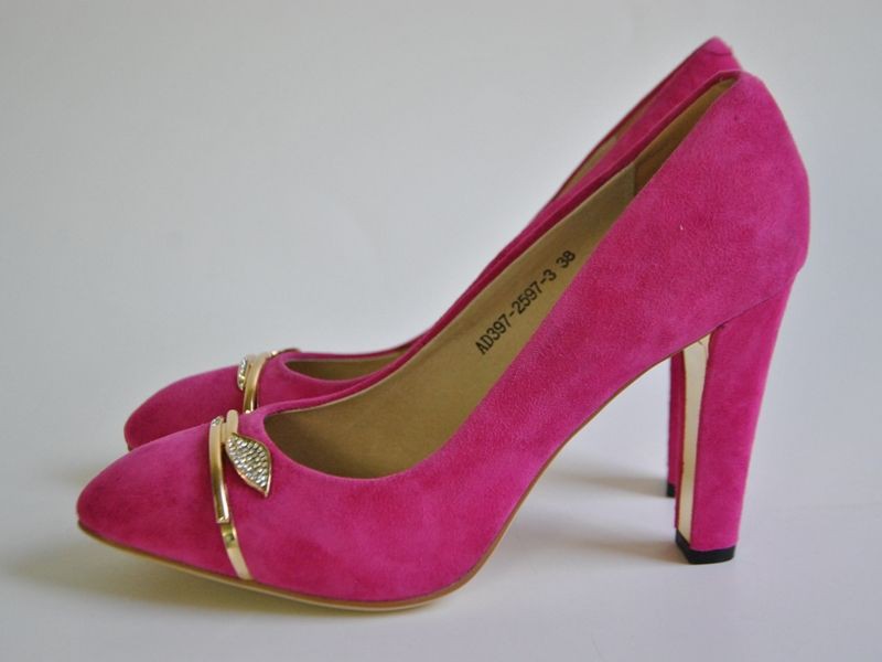   ( ) - 1 229 . ( . %)