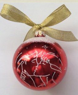 Стеклянный елочный шар Поцелуй 85 мм.jpg