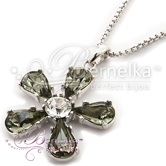 JASSIE    Swarovski.5530-1179-7026 1213.00 . !!!.jpg