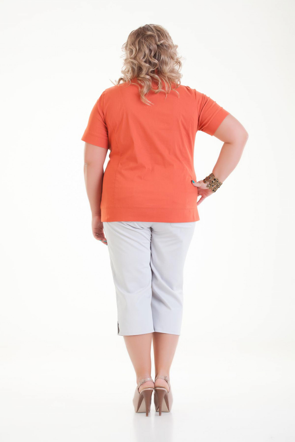    64,66 1150     52,54,58,60,62,66 1050  .jpg