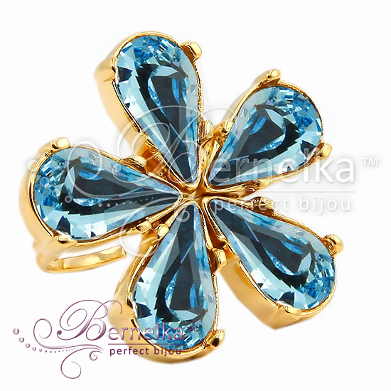 JASSIE    Swarovski.5570-3009-7035 994.00 . !!!.jpg